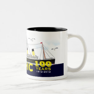 De Café Em Dois Tons Caneca titânica do aniversário da tragédia