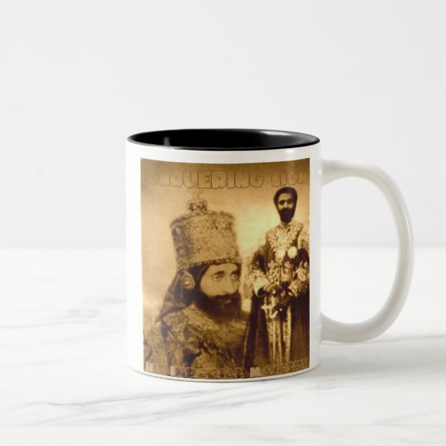 De Café Em Dois Tons Conquistando a caneca do leão (Direita)