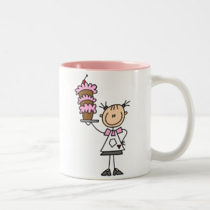 De Café Em Dois Tons Cozendo uma caneca do bolo