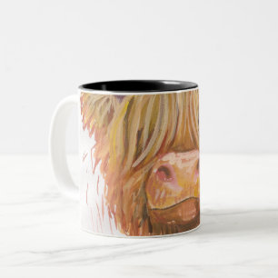 De Café Em Dois Tons fim da vaca das montanhas acima da caneca