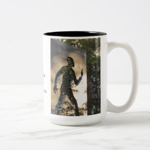 De Café Em Dois Tons Homem invisível na caneca da Nova Iorque