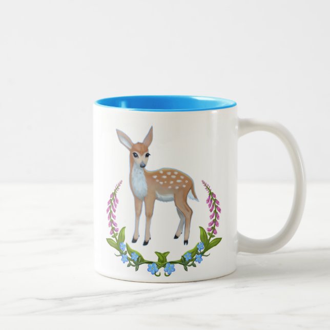 De Café Em Dois Tons Jovem corça na caneca dos Foxgloves (Direita)
