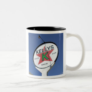 De Café Em Dois Tons Kellys Brewpub - caneca