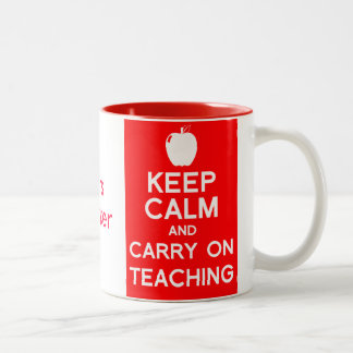 De Café Em Dois Tons Mantenha a calma e continue ensinar a caneca do
