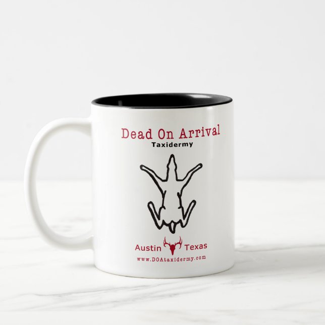 De Café Em Dois Tons Morto na caneca da chegada (Esquerda)