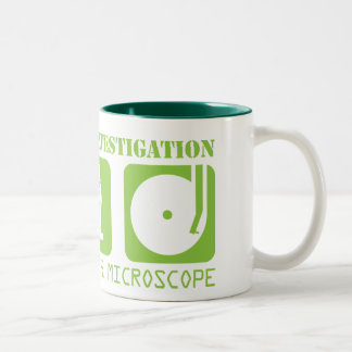 De Café Em Dois Tons MSI: Caneca do ícone do microscópio