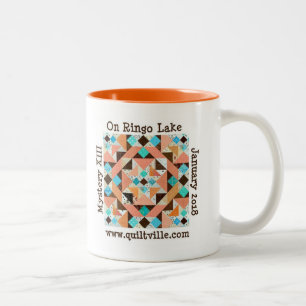 De Café Em Dois Tons Na caneca do lago Ringo
