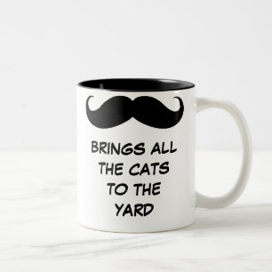 De Café Em Dois Tons O bigode traz todos os gatos à caneca da jarda