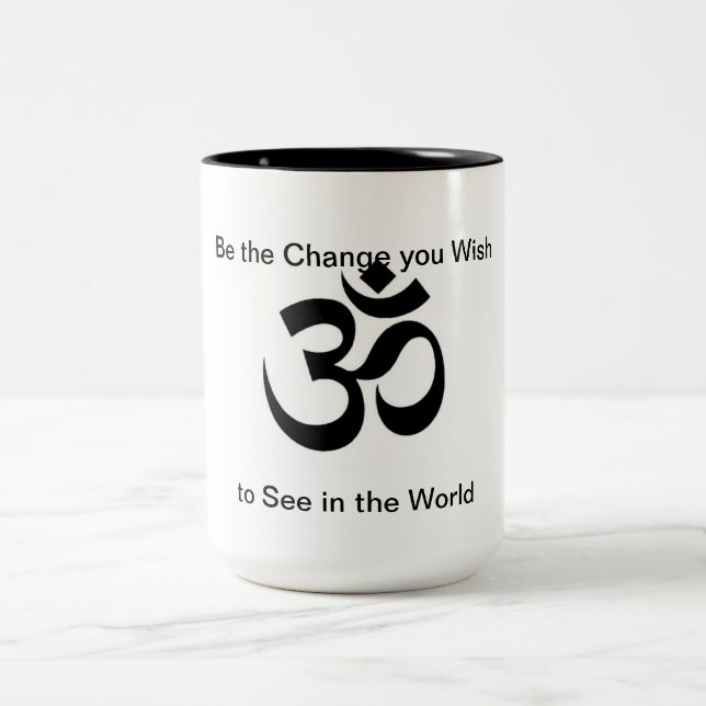 De Café Em Dois Tons O OM seja a caneca da mudança (Centro)