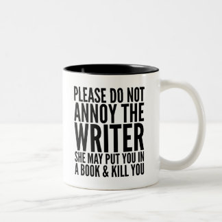 DE CAFÉ EM DOIS TONS POR FAVOR NÃO IRRITE O ESCRITOR. PODE… CANECA