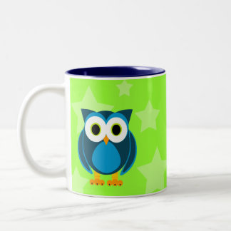 De Café Em Dois Tons Quem? Coruja sob a caneca das estrelas
