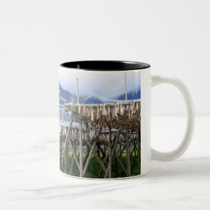 De Café Em Dois Tons Secado com a caneca do vento