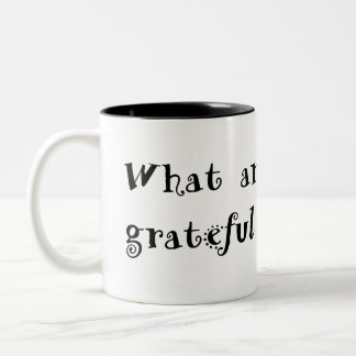 De Café Em Dois Tons texto do preto da caneca da gratitude