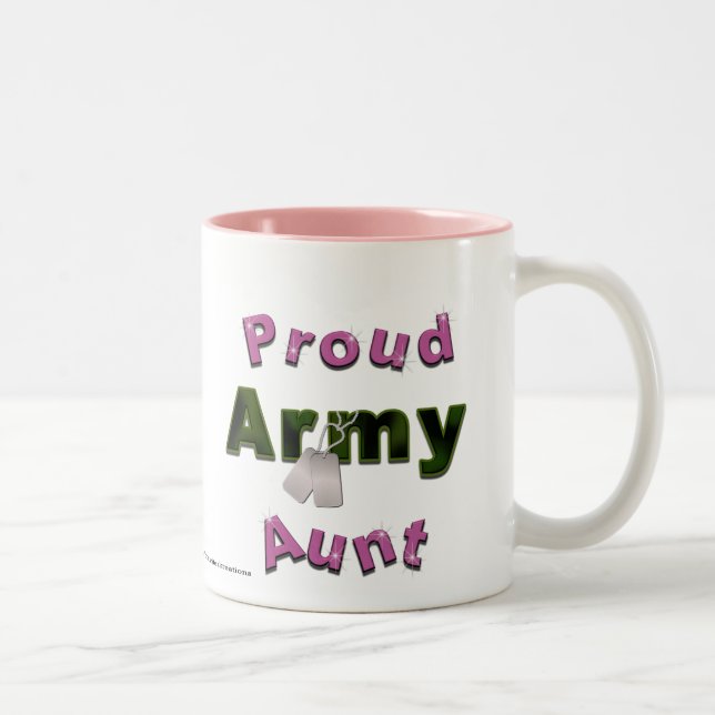 De Café Em Dois Tons Tia orgulhosa Caneca do exército (Direita)