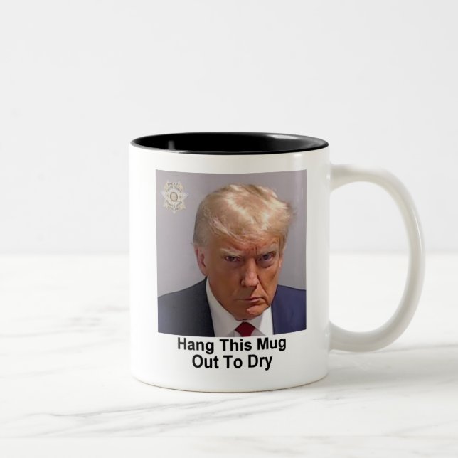 De Café Em Dois Tons Trump Mug "Prende Esta Caneca Para Secar" (Direita)