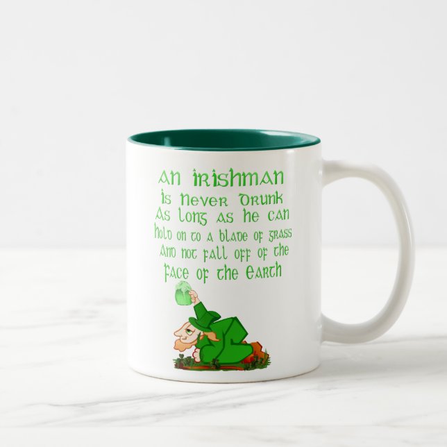 De Café Em Dois Tons Um Irlandês está nunca bêbedo…. Caneca (Direita)