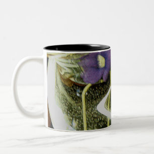 De Café Em Dois Tons vaso da caneca roxa pequena dos wildflowers