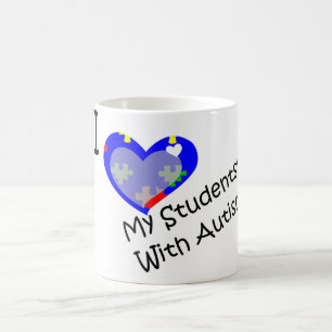 De Café Eu amo meus estudantes com caneca do autismo