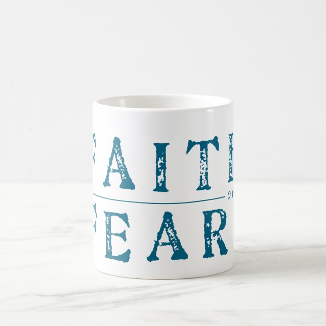 De Café Fé sobre a caneca do medo (Centro)