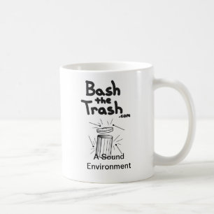 De Café Festança a caneca do lixo
