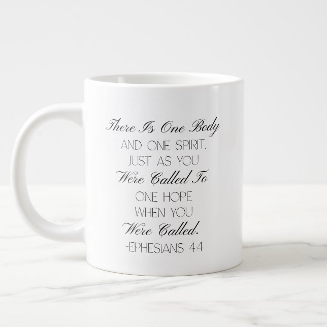 De Café Grande Caneca com versículo da Bíblia Efésios 4:4 Esperan (Esquerda)