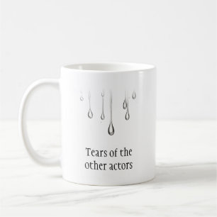 De Café Lágrimas da caneca dos outros atores