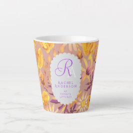 De Café Latte Caneca Marrom com Monograma Floral Místico em Flor