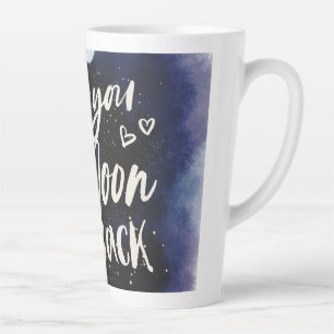 De Café Latte Eu te amo na lua e na caneca da galáxia traseira
