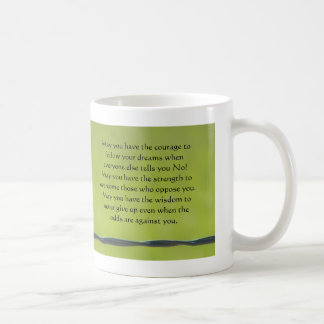De Café libélula na caneca do barbwire, maio você tem o
