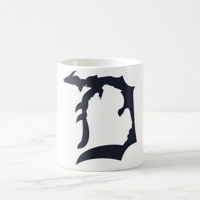 De Café Michigan Detroit "D" com a caneca superior da (Centro)