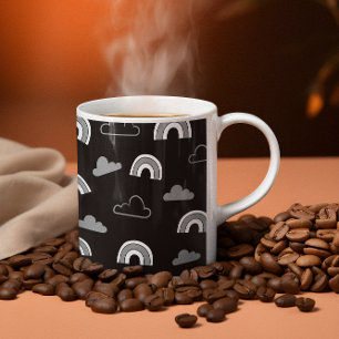 De Café Nuvens Cinzentas e Arco-íris em Caneca Clássica Pr