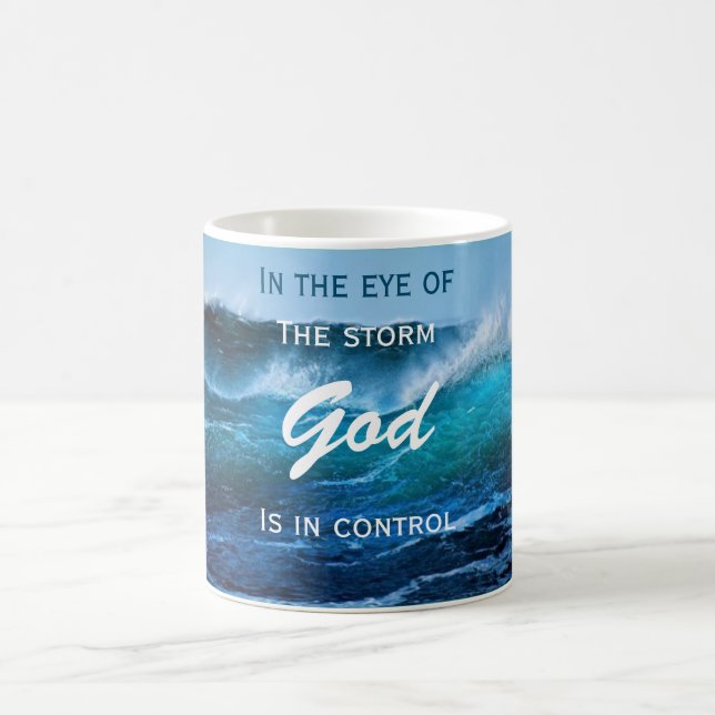 De Café O deus está na caneca da tempestade do oceano do (Centro)