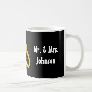 De Café O Sr. e a Sra. caneca do casamento com anéis