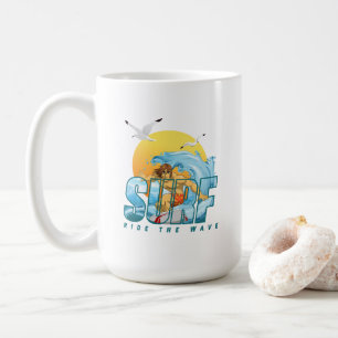 De Café O Surfista Cavalga a Onda (M) Caneca Clássica #1
