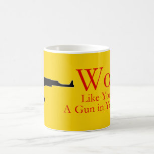De Café O trabalho como você tem uma arma em sua caneca d