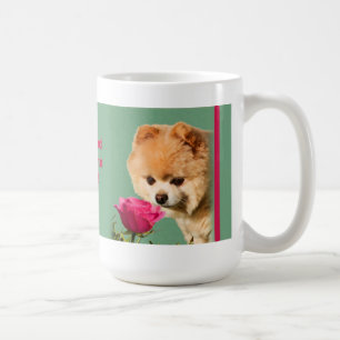 De Café Pare e cheire a caneca dos rosas