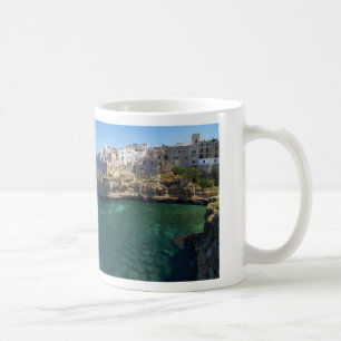 De Café Polignano uma caneca da égua
