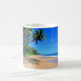 De Café Praia do paraíso e caneca tropicais dos palmtrees