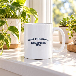 De Café Primeiro Natal como Avós 2026 Caneca Divertida