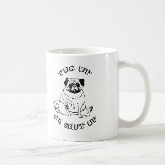 De Café Pug acima da caneca