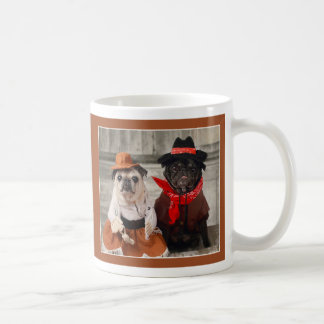 De Café Pug da vaqueira e caneca do Pug do vaqueiro por