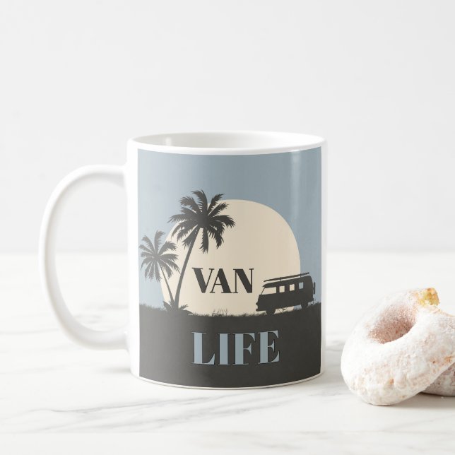 De Café RELAXE! 🌴 Caneca Van & Pôr do Sol (Com Donut)