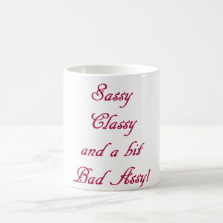 De Café Sassy, elegante, & uma caneca má do Assy do bocado