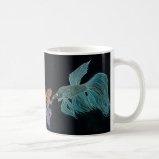 De Café Sereia e beta caneca dos peixes