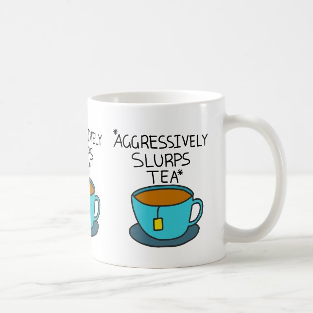 De Café Slurps agressivelmente a caneca do chá (Direita)
