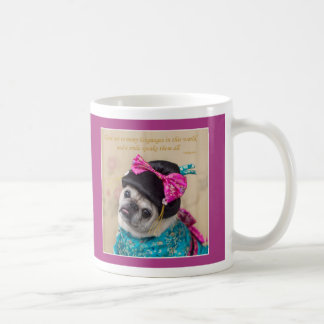 De Café Um sorriso fala toda a caneca do Pug das línguas