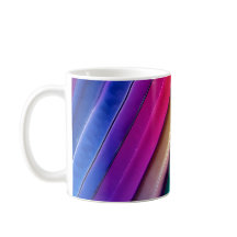 Uma caneca com cores brilhantes e ousadas