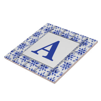 De Cerâmica Adicione a inicial no azulejo azul e branco