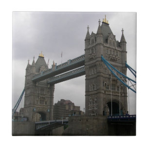 De Cerâmica Azulejo com Ponte Torre sobre o rio Tamisa