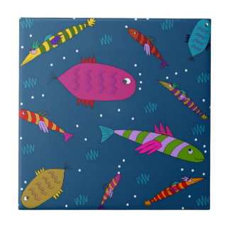 De Cerâmica Azulejo lunático dos peixes aquáticos coloridos